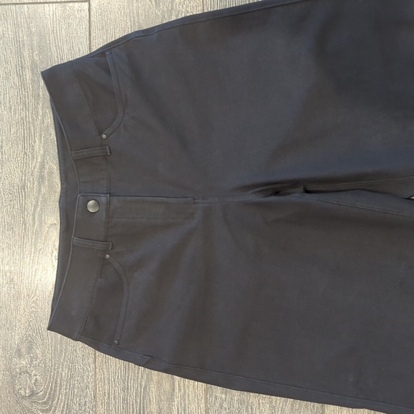 Lululemon City Sleek 5 Pocket Wide-Leg High-Rise Pant Black - Picture 6 of 10